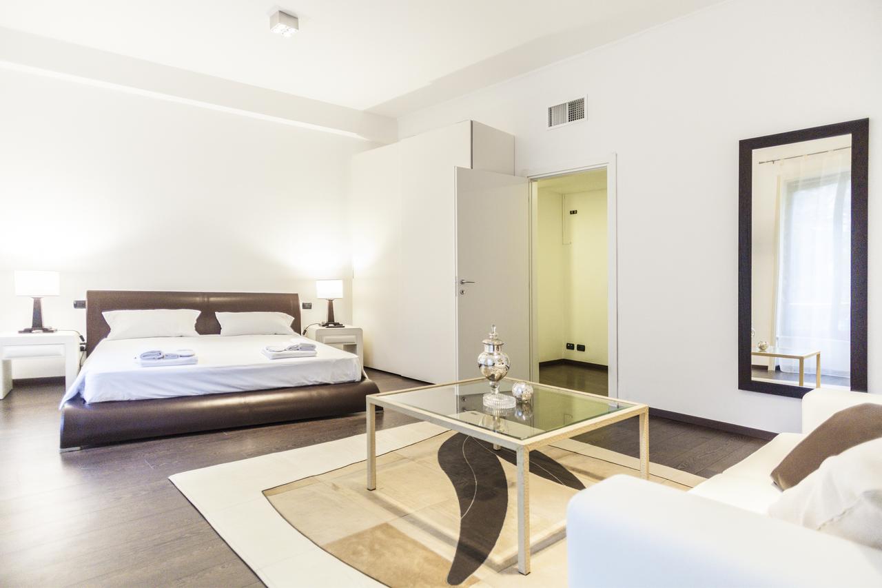 Hemeras Boutique Homes - Design Apartments In Milan Center Bagian luar foto
