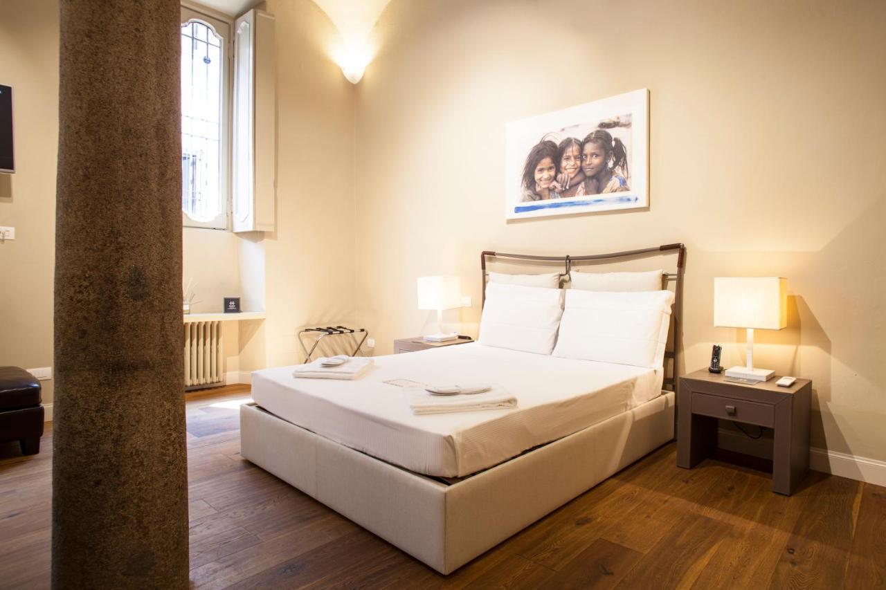 Hemeras Boutique Homes - Design Apartments In Milan Center Bagian luar foto